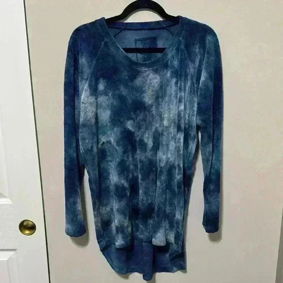 Johnny Was sweater - Picture 1 of 7